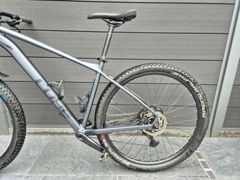Used CUBE ATTENTION, SL 2022 2022 Mountainbike, Hellgrau, 27.5, 29 — image 3 of 12