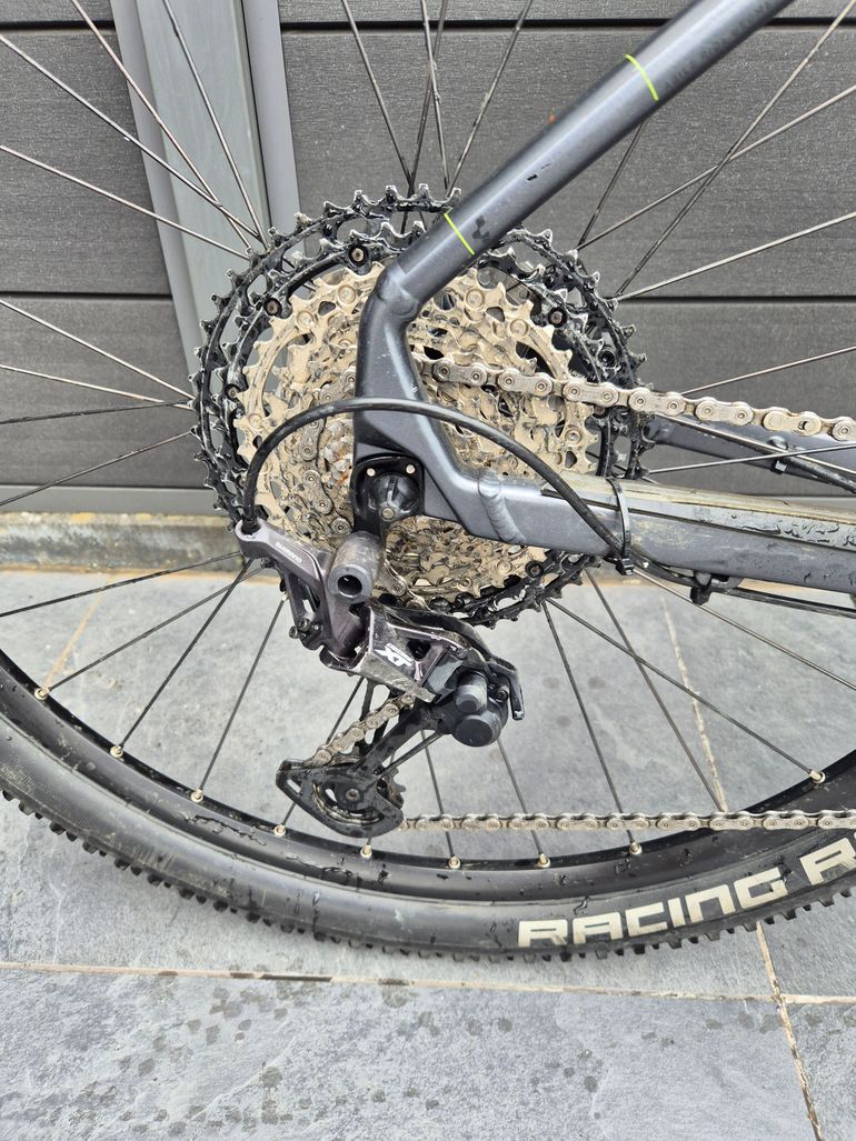 Used CUBE ATTENTION, SL 2022 2022 Mountainbike, Hellgrau, 27.5, 29 — image 8 of 12