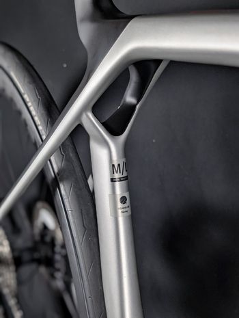 Used Trek Madone SL 7 Gen 8 2025 2025 Road & Gravel, Light Gray — image 13 of 24