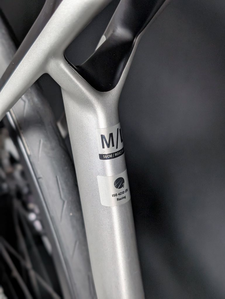 Used Trek Madone SL 7 Gen 8 2025 2025 Road & Gravel, Light Gray — image 20 of 24
