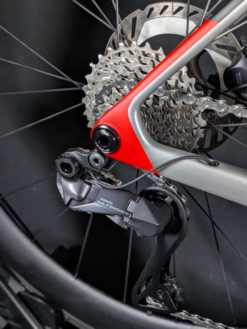 Used Trek Madone SL 7 Gen 8 2025 2025 Road & Gravel, Light Gray — image 12 of 24