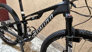 Used Specialized Epic Expert 2022 2022 Mountainbike, Black, 29 — image 2 of 11