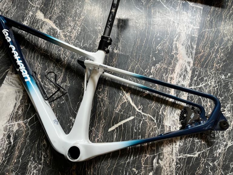 Used Lee Cougan Innova SuperGravel Frameset 2023 Mountainbike, White — image 1 of 5