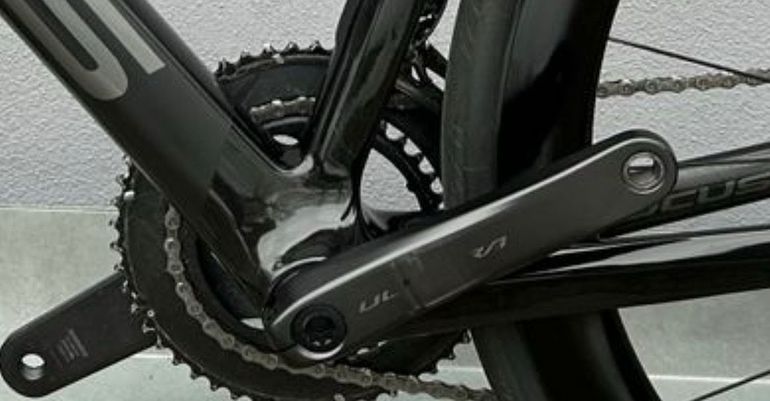 Used Focus Izalco Shimano Ultegra Di2 2023 Road & Gravel, Schwarz — image 8 of 8