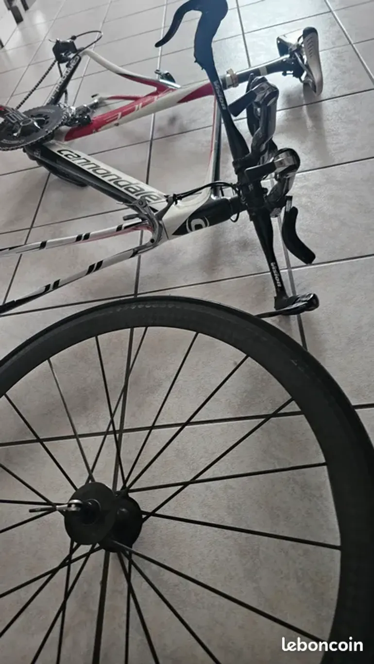 Used Cannondale Cannondale Slice Ultegra 2011 Road & Gravel, Weiß — image 7 of 10
