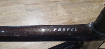 Used Giant Propel Advanced Pro 0-AXS 2027 2027 Road & Gravel — image 12 of 15