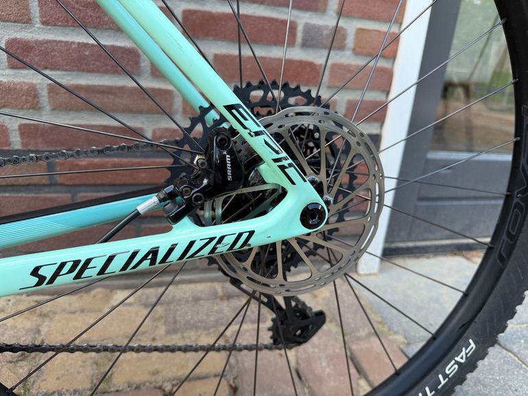 Used Specialized Men's Epic Hardtail Comp 2019 2019 Mountainbike, Green, 29 — image 8 of 8