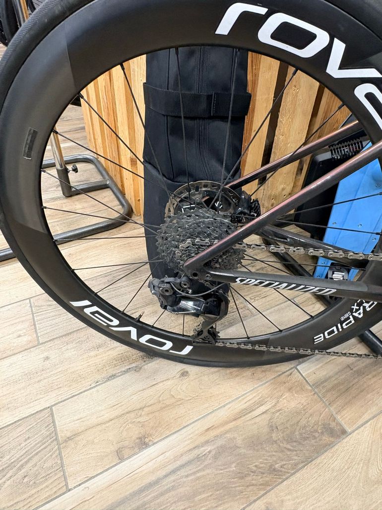 Used Specialized S-Works Tarmac SL8 - Shimano Dura-Ace Di2 2025 2025 Road & Gravel — image 2 of 8