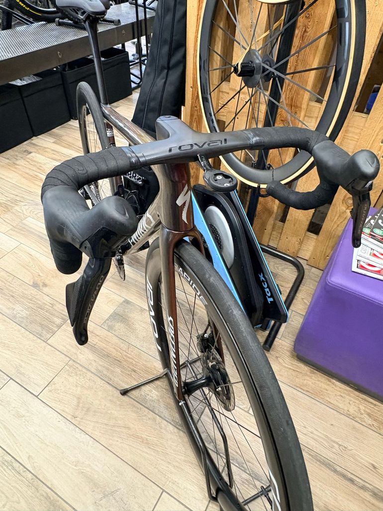 Used Specialized S-Works Tarmac SL8 - Shimano Dura-Ace Di2 2025 2025 Road & Gravel — image 6 of 8