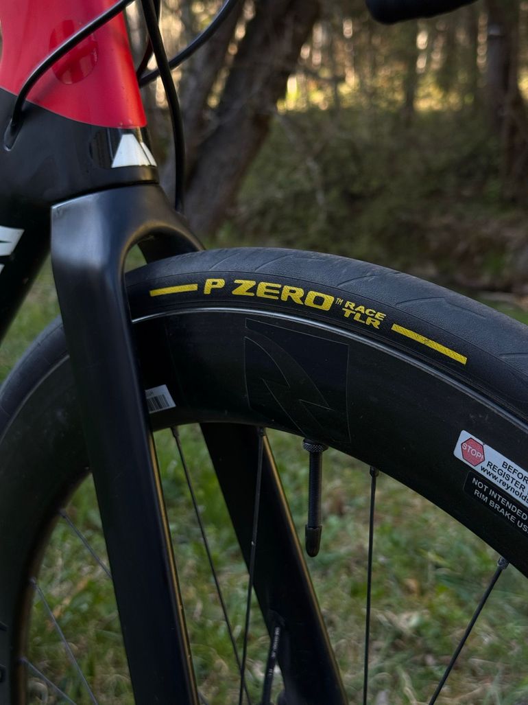 Used Canyon Aeroad CF SL 7 Disc 2021 2021 Road & Gravel — image 6 of 8