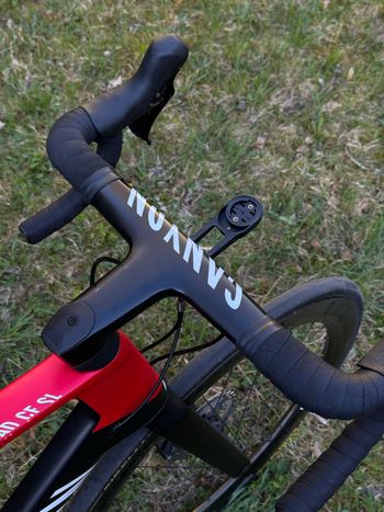 Used Canyon Aeroad CF SL 7 Disc 2021 2021 Road & Gravel — image 3 of 8