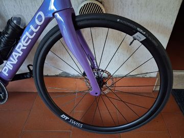Used Pinarello Custom Shimano 105 Di2 2026 Road & Gravel, Blue — image 6 of 9