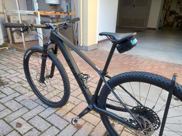 Gebrauchtes CUBE ELITE C:62, ONE 2024 2024 Mountainbike, Schwarz, 29 — Bild 2 von 6