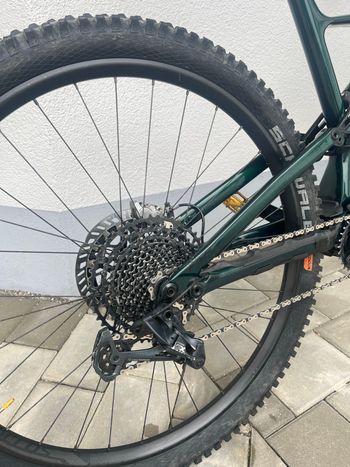 Used Specialized Turbo Levo SL Comp Carbon 2021 2021 Mountainbike — image 3 of 11