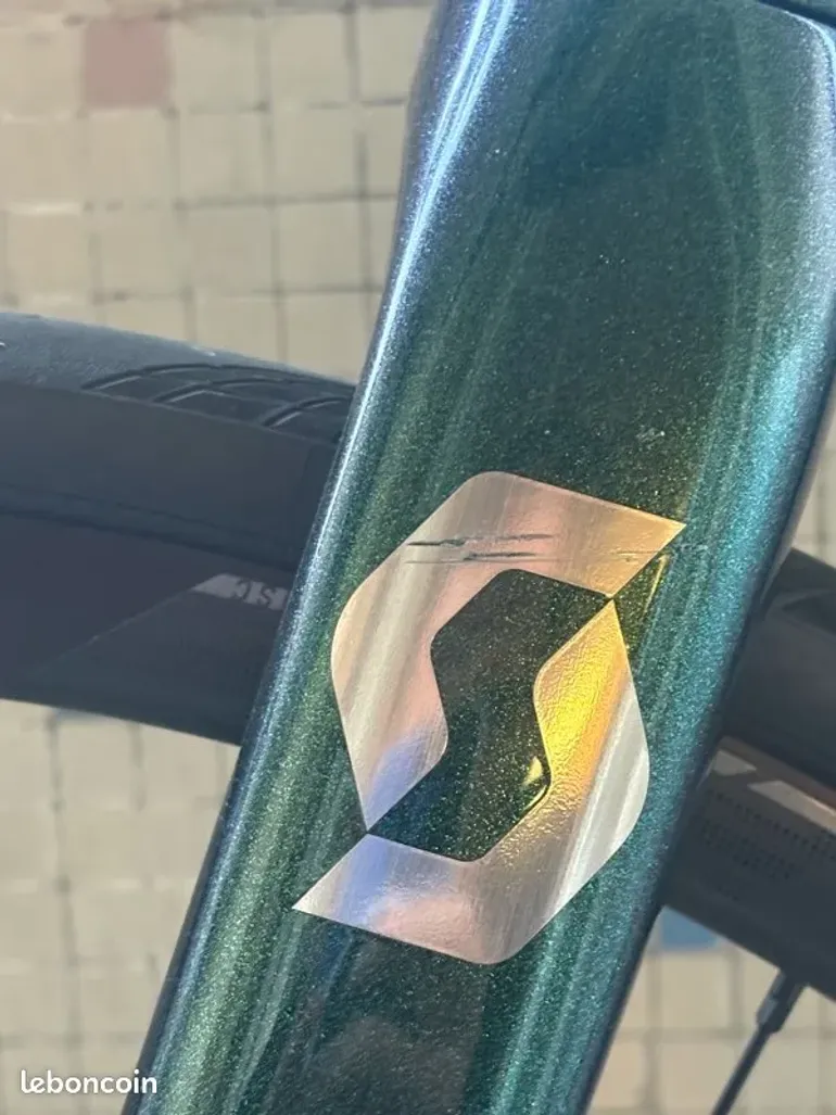 Used Scott Addict 20 2024 2024 Road & Gravel, Green — image 4 of 7