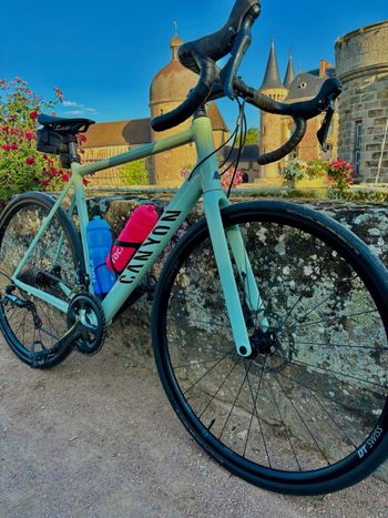 Used Canyon Endurace 6 2023 2023 Road & Gravel — image 3 of 3