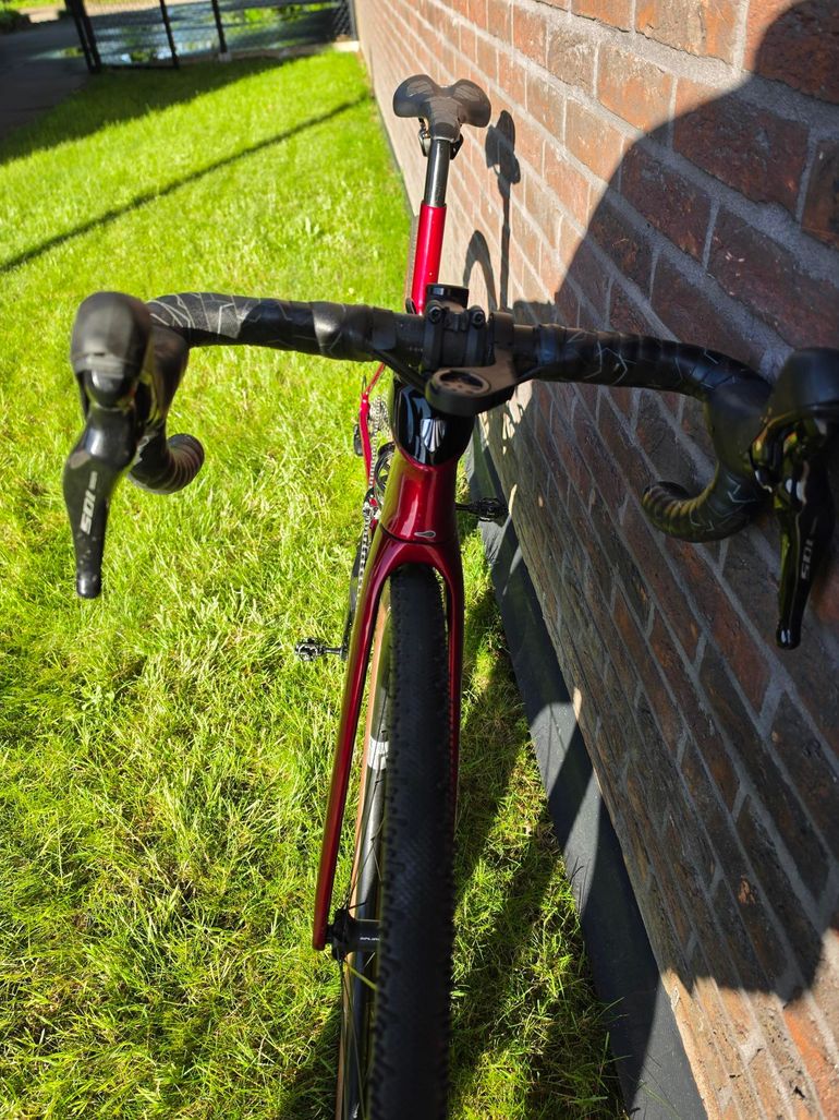 Used Trek Domane SL 5 2020 2020 Road & Gravel, Red — image 3 of 6