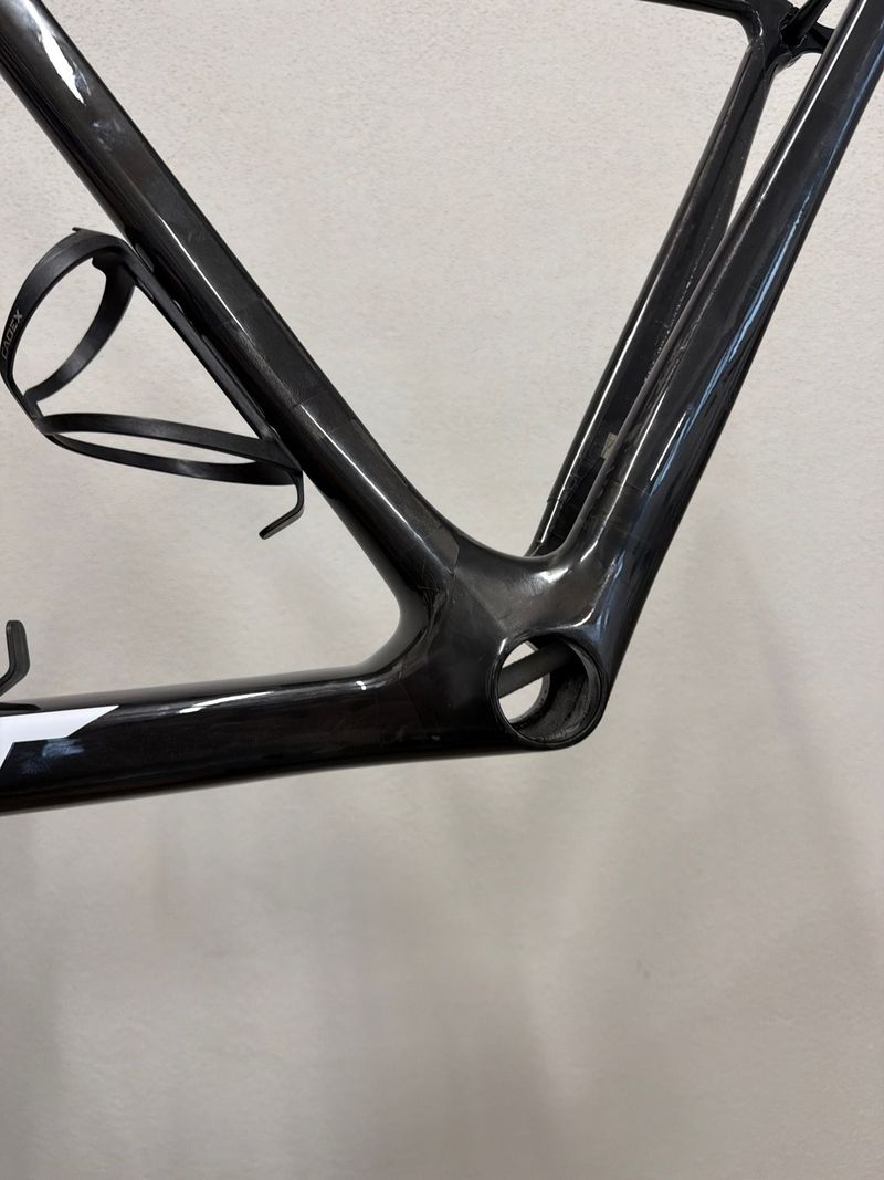 Used Giant TCR Advanced SL Team Frameset 2026 Frameset 2026 Road & Gravel, Black — image 3 of 5