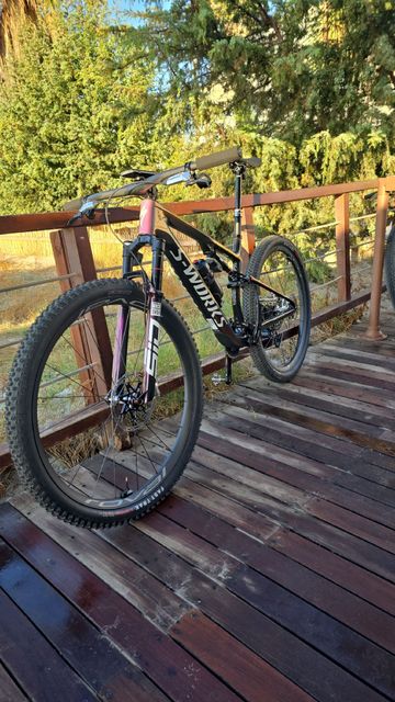 Tweedehands Specialized Epic Sram Eagle Transmission XX SL 2025 Mountainbike — afbeelding 2 van 18