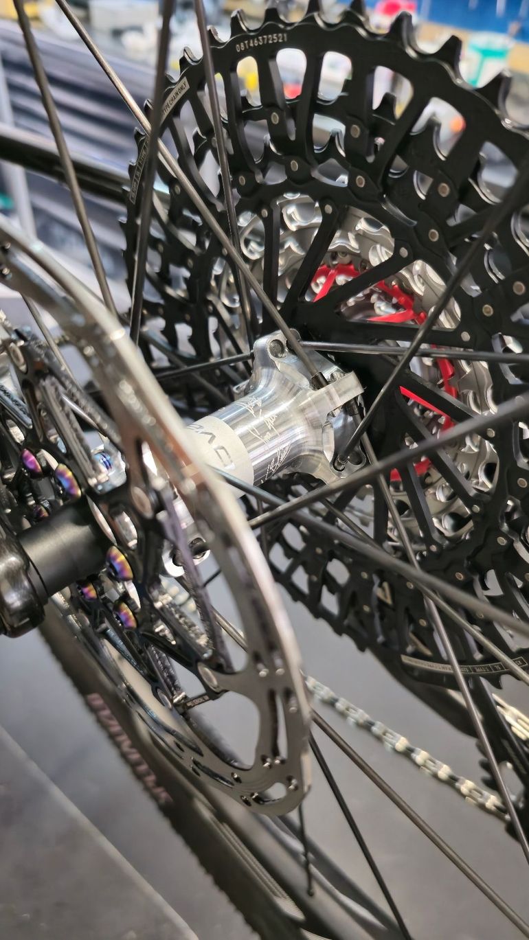 Used Specialized Epic Sram Eagle Transmission XX SL 2025 Mountainbike — image 10 of 18