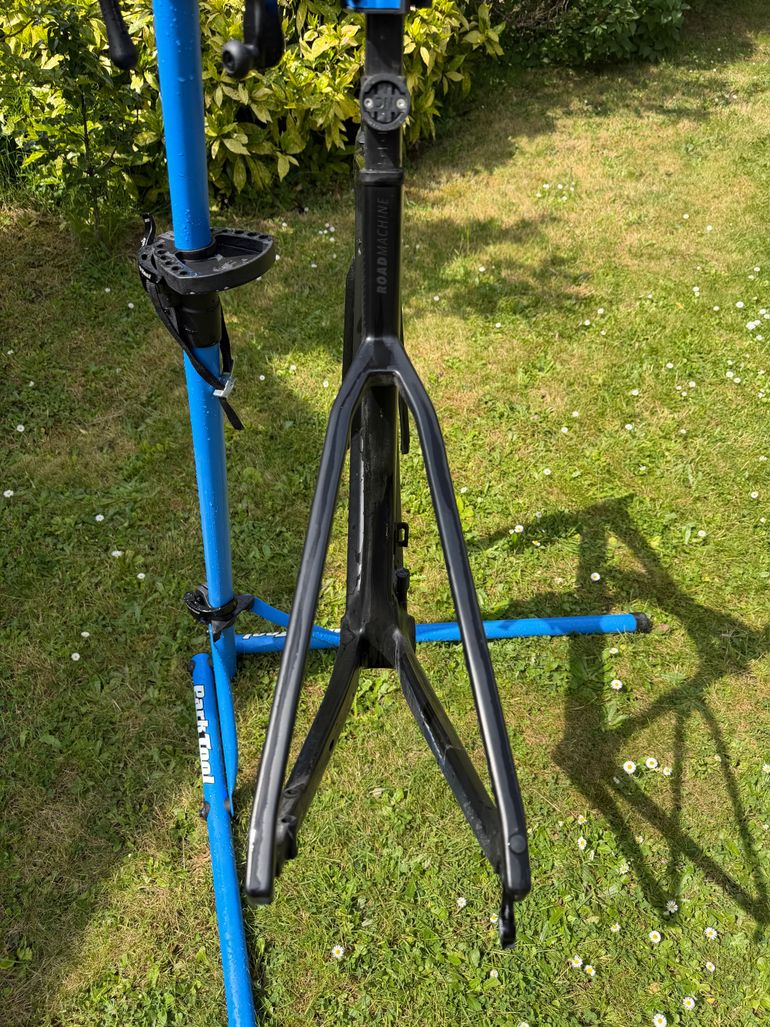 Used BMC Roadmachine 01 MOD P2P 2023 Frameset 2023 Road & Gravel — image 3 of 9