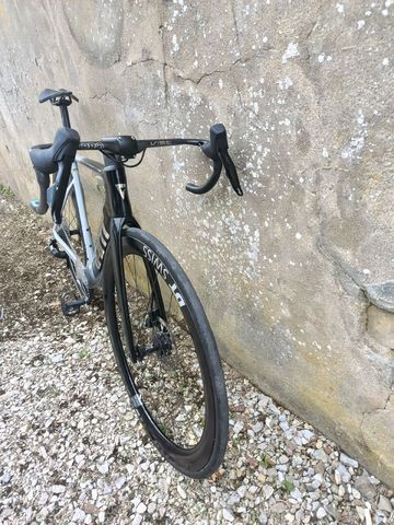 Gebrauchtes Giant Propel Advanced SL 0 2024 2024 Road & Gravel, Hellgrau — Bild 4 von 9