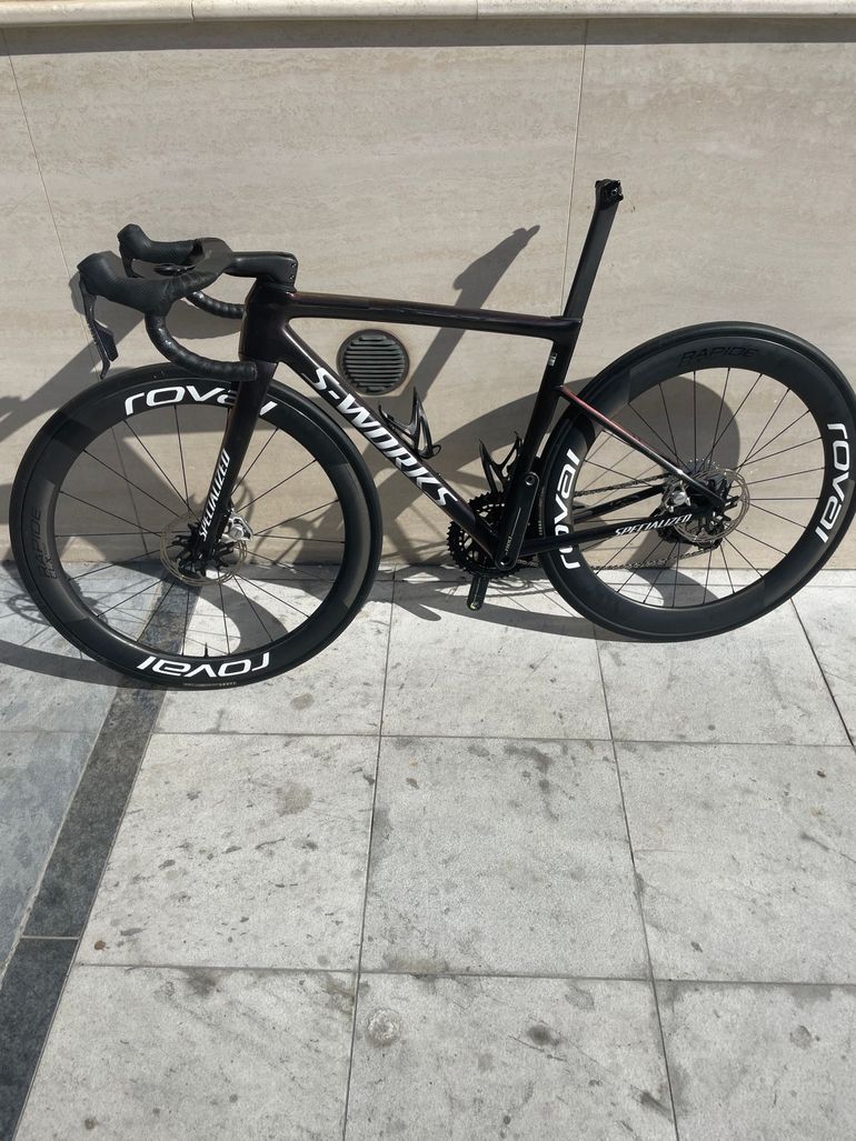 Used Specialized S-Works Tarmac SL8 – SRAM RED AXS 2025 2025 Road & Gravel — image 2 of 3