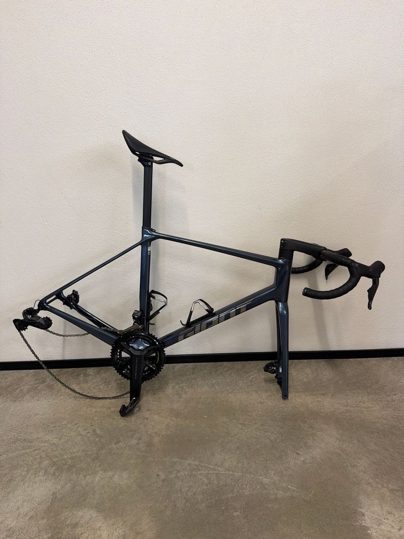 Gebrauchtes Giant TCR Advanced Pro Frameset 2025 Frameset 2025 Road & Gravel