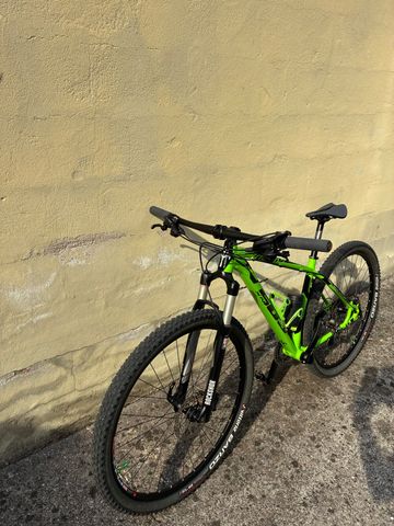 Used Wilier 503x Shimano Deore XT 2016 Mountainbike, Green — image 5 of 7