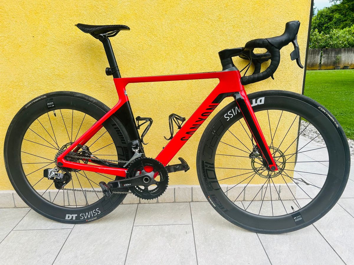 Canyon Aeroad CF SLX Disc 9.0 LTD 2018 | buycycle