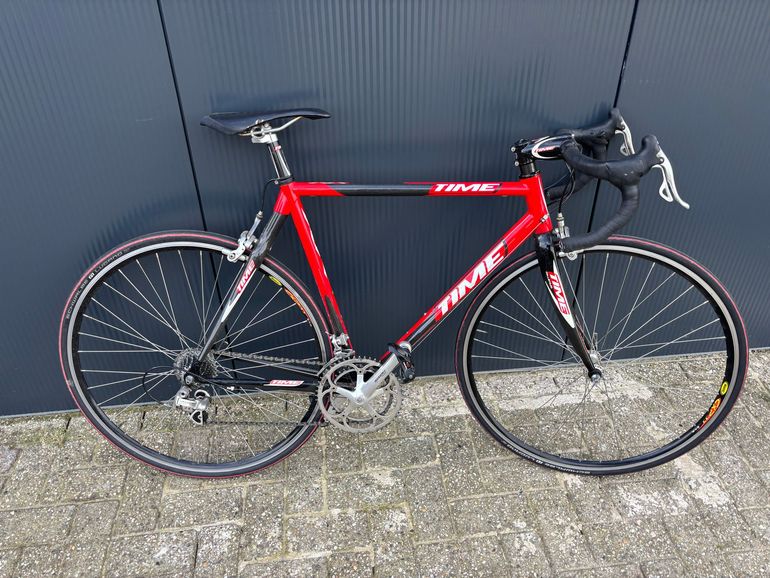 Used Time Time Custom Campagnolo Centaur 2008 Road & Gravel, Red — image 1 of 13