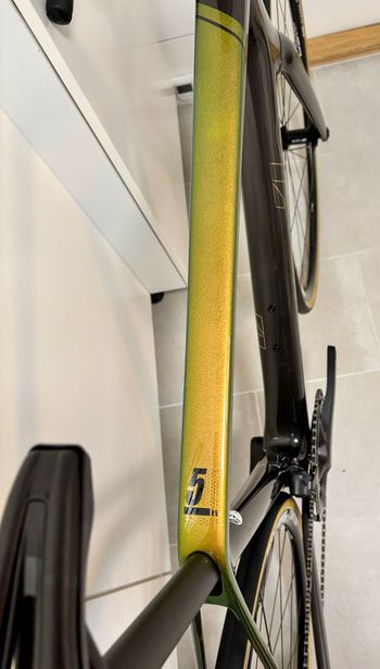 Used Cervélo R5 Shimano Ultegra Di2 2025 Road & Gravel, Black — image 3 of 8