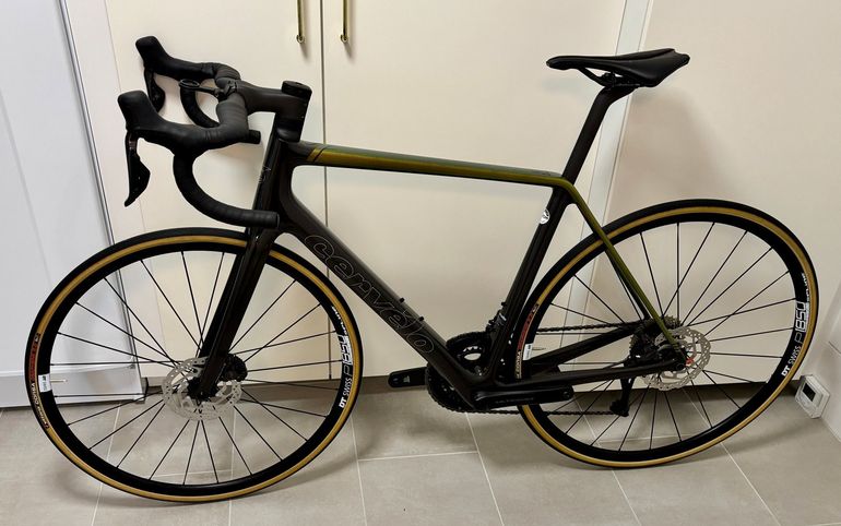 Used Cervélo R5 Shimano Ultegra Di2 2025 Road & Gravel, Black — image 8 of 8