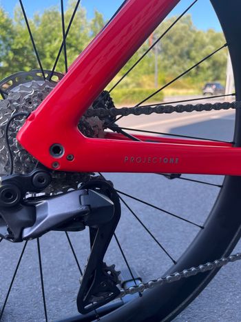 Used Trek Madone SLR 7 Gen 7 2024 2024 Road & Gravel — image 4 of 6