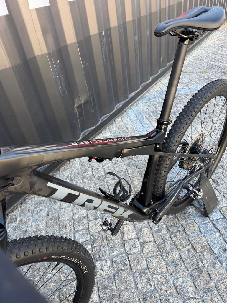 Used Trek Supercaliber SL 9.6 Gen 2 2024 2024 Mountainbike — image 3 of 10