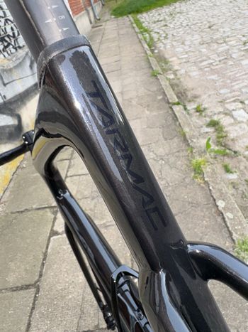 Used Specialized Tarmac SL7 Sport - Shimano 105 2025 2025 Road & Gravel — image 12 of 15