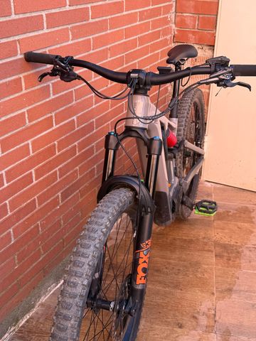 Used Focus SAM² 6.8 2023 2023 Mountainbike, Light Gray, 29 — image 3 of 10