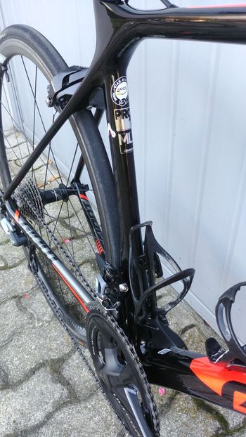 Used Giant TCR Advanced Pro 1 2018 2018 Road & Gravel, Negro — image 4 of 7
