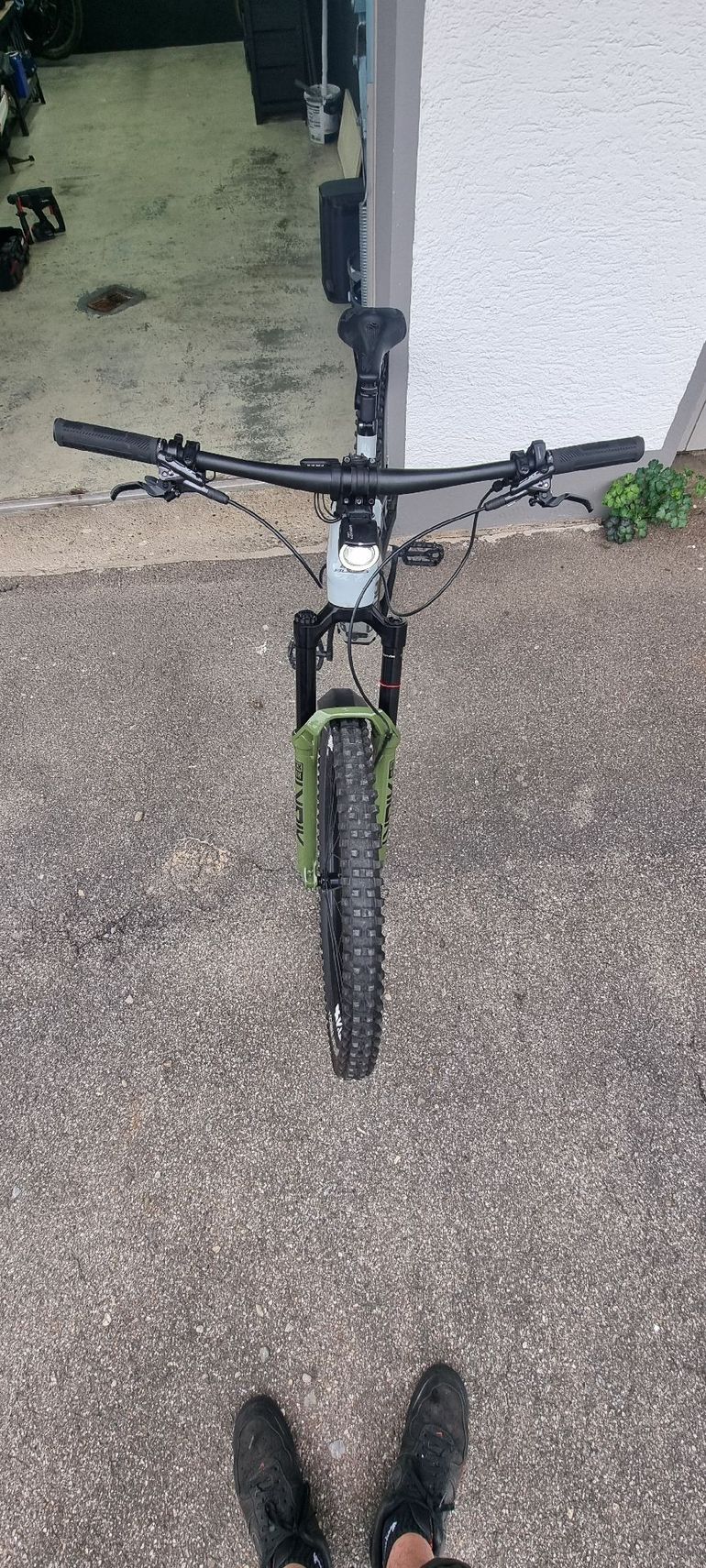 Used BULLS Custom Shimano Deore XT Di2 2024 Mountainbike, Light Gray — image 6 of 7