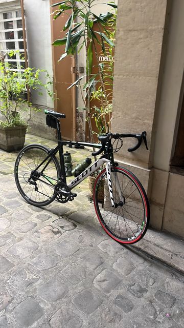 Tweedehands Scott Foil 20 2014 2014 Road & Gravel — afbeelding 2 van 3