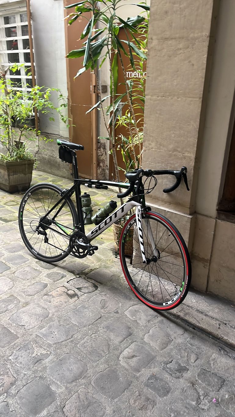 Used Scott Foil 20 2014 2014 Road & Gravel, White — image 2 of 3