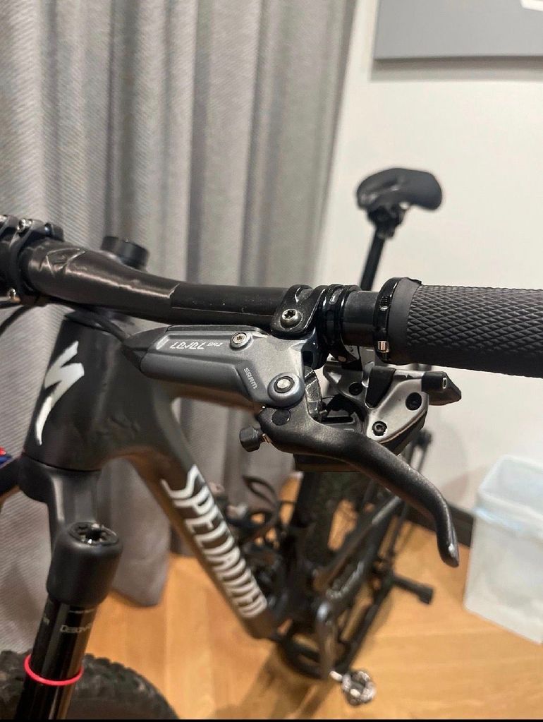 Used Specialized Epic World Cup Expert - SRAM GX AXS, RockShox Select+ 2024 2024 Mountainbike, Black, 29 — image 5 of 13