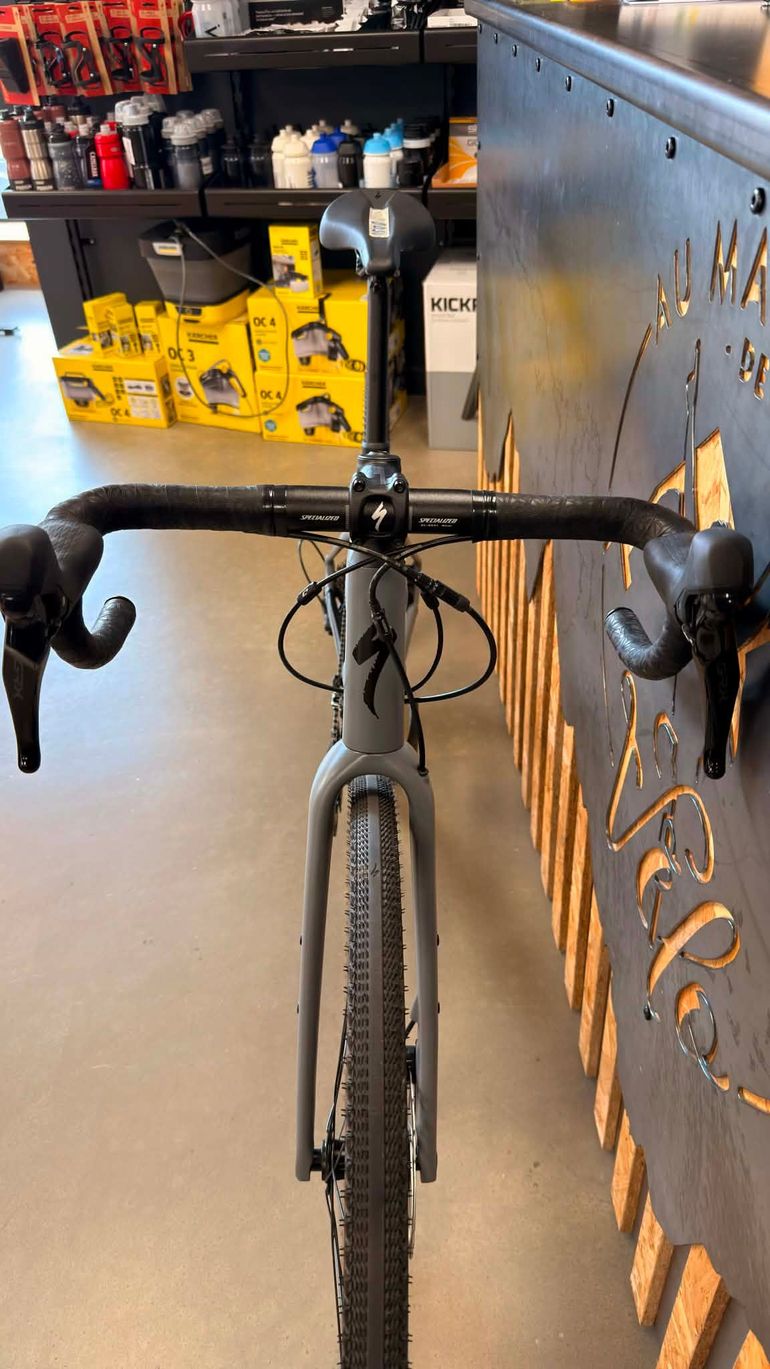 Used Specialized Diverge Elite E5 2023 2023 Road & Gravel, Light Gray — image 3 of 3