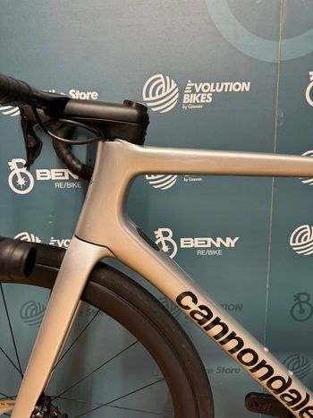 Used Cannondale SUPERSIX EVO DISC DI2 2023 Road & Gravel, Light Gray — image 17 of 17
