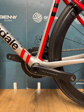 Used Cannondale SUPERSIX EVO DISC DI2 2023 Road & Gravel, Light Gray — image 16 of 17