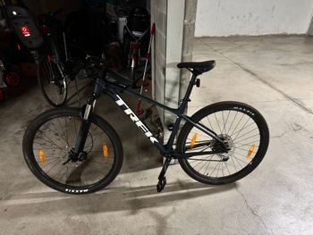 Used Trek Marlin 7 Gen 2 2023 2023 Mountainbike — image 2 of 3