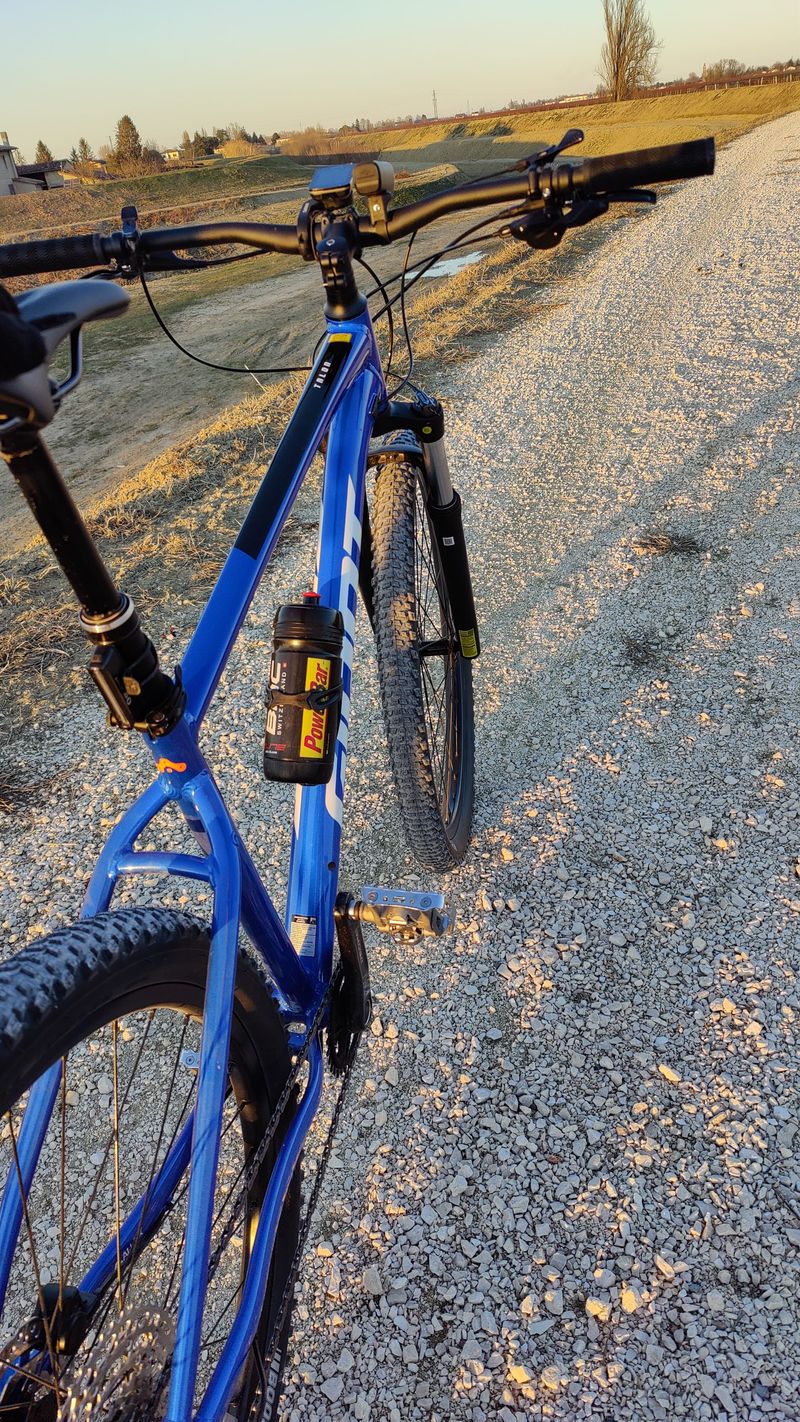 Używany Giant Talon 29 1 2022 2022 Mountainbike — zdjęcie 5 z 11
