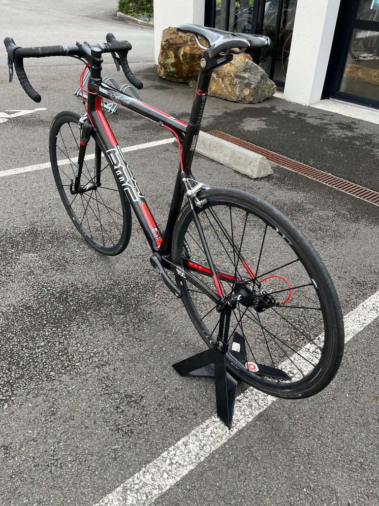Used BMC Teammachine SRAM Red 2016 Road & Gravel — image 7 of 8