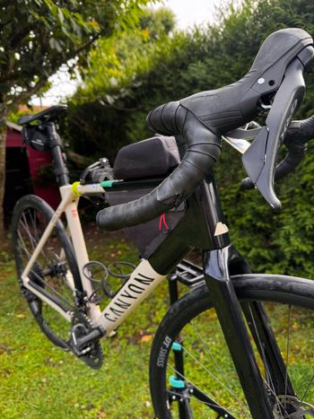 Použité Canyon Grail CF SL 7 2024 2024 Road & Gravel — obrázek 17 z 21