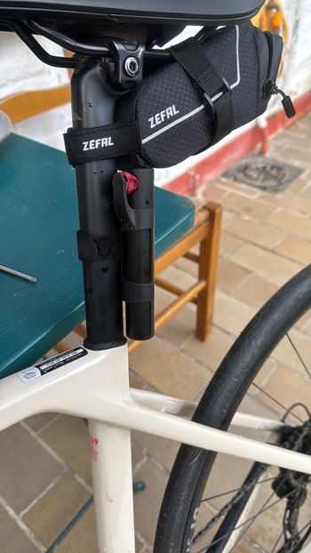 Used Canyon Grail CF SL 7 2024 2024 Road & Gravel — image 4 of 6